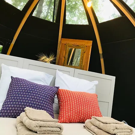 Роскошный шатер O Cocon Del Lauragues Ricaud (Aude)