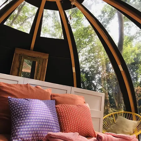 O Cocon Del Lauragues Роскошный шатер